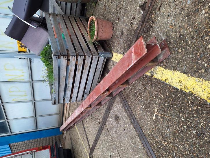 Hea 140 h profiel draagbalk stalen balk, Doe-het-zelf en Verbouw, Metalen, Zo goed als nieuw, Ophalen of Verzenden