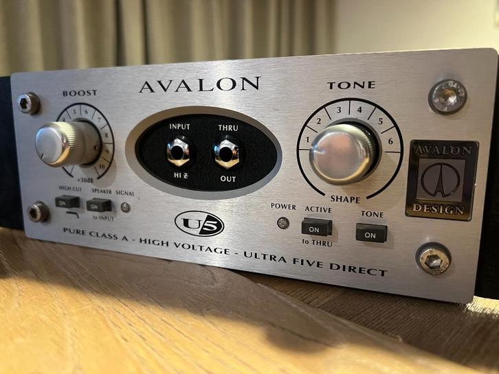 AVALON U5 mono klasse A instrument DI voorversterker, Audio, Tv en Foto, Professionele Audio-, Tv- en Video-apparatuur, Zo goed als nieuw