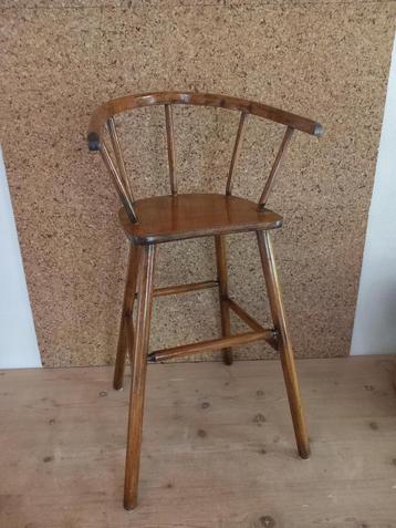 Houten Vintage Kinderstoel beschikbaar voor biedingen
