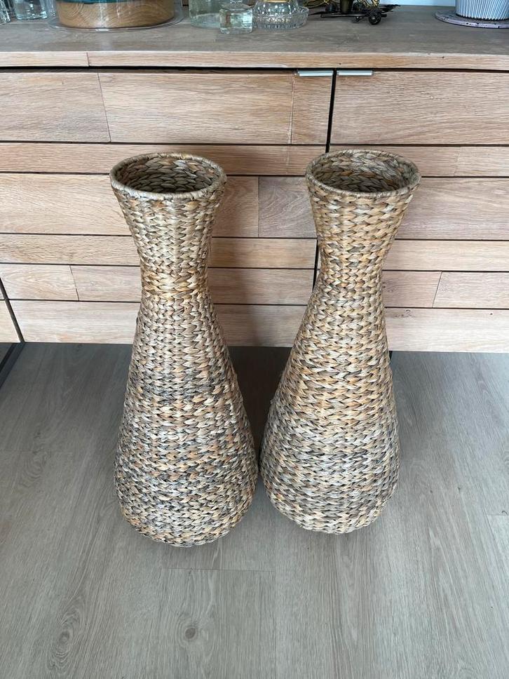 Set van 2 decoratieve bananenblad vazen, Huis en Inrichting, Woonaccessoires | Vazen, Gebruikt, Overige kleuren, 50 tot 75 cm