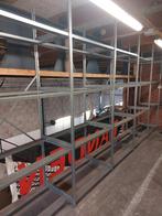 Autobanden stellingen  / rekken €50,-, Ophalen