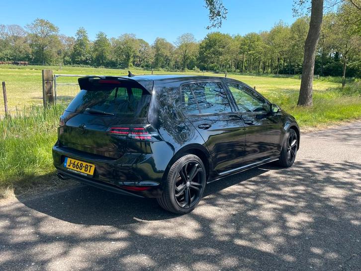 Volkswagen Golf 1.4 TSI 90KW 5D 2013 Zwart, Auto's, Volkswagen, Particulier, Golf, Airconditioning, Bluetooth, Centrale vergrendeling