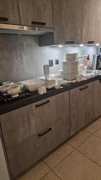 102 delig servies, vaste prijs, Ophalen