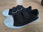 Gymschoenen maat 28, Kinderen en Baby's, Kinderkleding | Schoenen en Sokken, Ophalen, Gebruikt, Jongen of Meisje, Sportschoenen