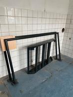 Fietsaanleunbeugels en keldertrap, Ophalen, Zo goed als nieuw, IJzer