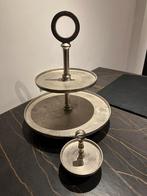 Etagere metaal, Ophalen, Zo goed als nieuw