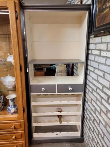 Wandkast met wijnrek bxhxd 75x180x35 cm beschikbaar voor biedingen