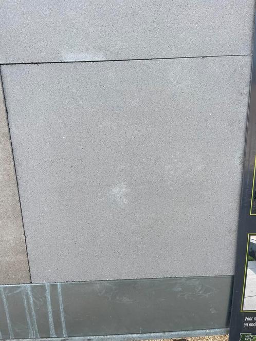 Opruiming betontegel licht grijs 60x60x4,4cm OP=OP, Tuin en Terras, Tegels en Klinkers, Nieuw, Terrastegels, Beton, 10 m² of meer