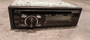 Pioneer autoradio beschikbaar voor biedingen