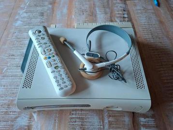 Xbox 360 60GB met afstandsbediening & headset beschikbaar voor biedingen
