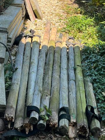 Tuinpalen beschikbaar voor biedingen