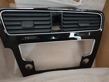 Te koop: Nieuw Origineel Volkswagen Rooster  (klein scherm) beschikbaar voor biedingen