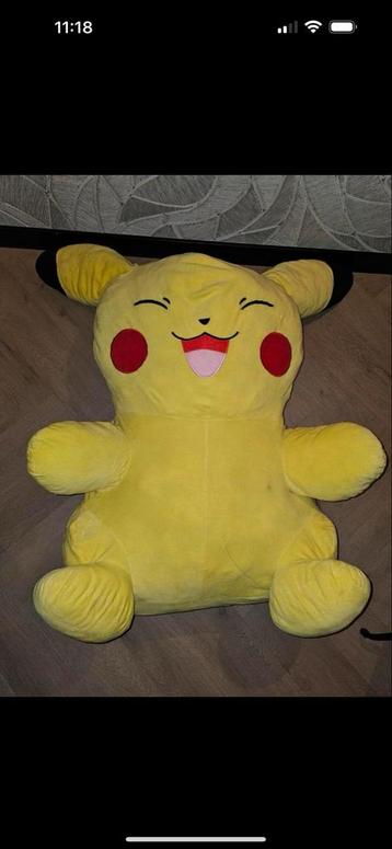 Grote Pikachu Zitzak Knuffel beschikbaar voor biedingen
