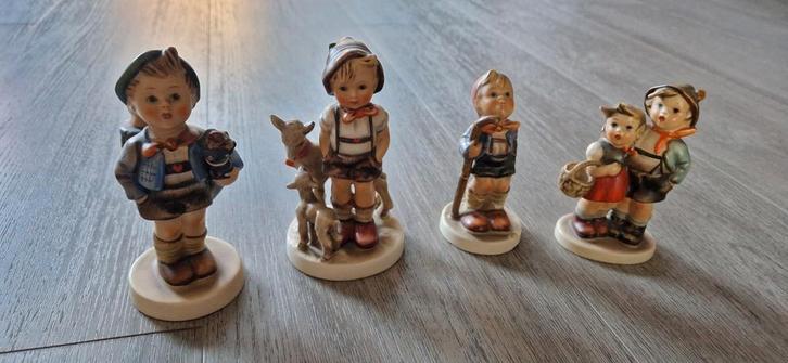 Hummel Beeldjes - Set van 4, Antiek en Kunst, Antiek | Keramiek en Aardewerk, Ophalen