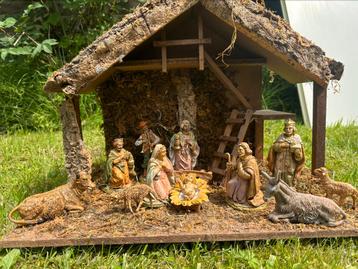 Kerststal, 11 figuren beschikbaar voor biedingen