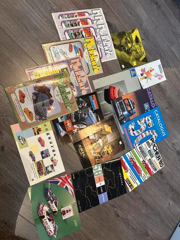 Collectie Autocatalogi & Folders - Moet Weg! beschikbaar voor biedingen