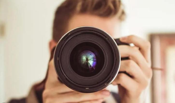 Gezocht !!! fotograaf/camera man of vrouw 2025, Diversen, Sinterklaas, Nieuw, Ophalen