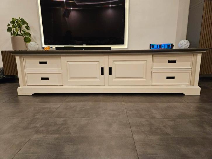 Tv meubel (210cm) Riverwoods - ClearWhite/Rustic Grey, Huis en Inrichting, Kasten | Televisiemeubels, Gebruikt, Minder dan 100 cm