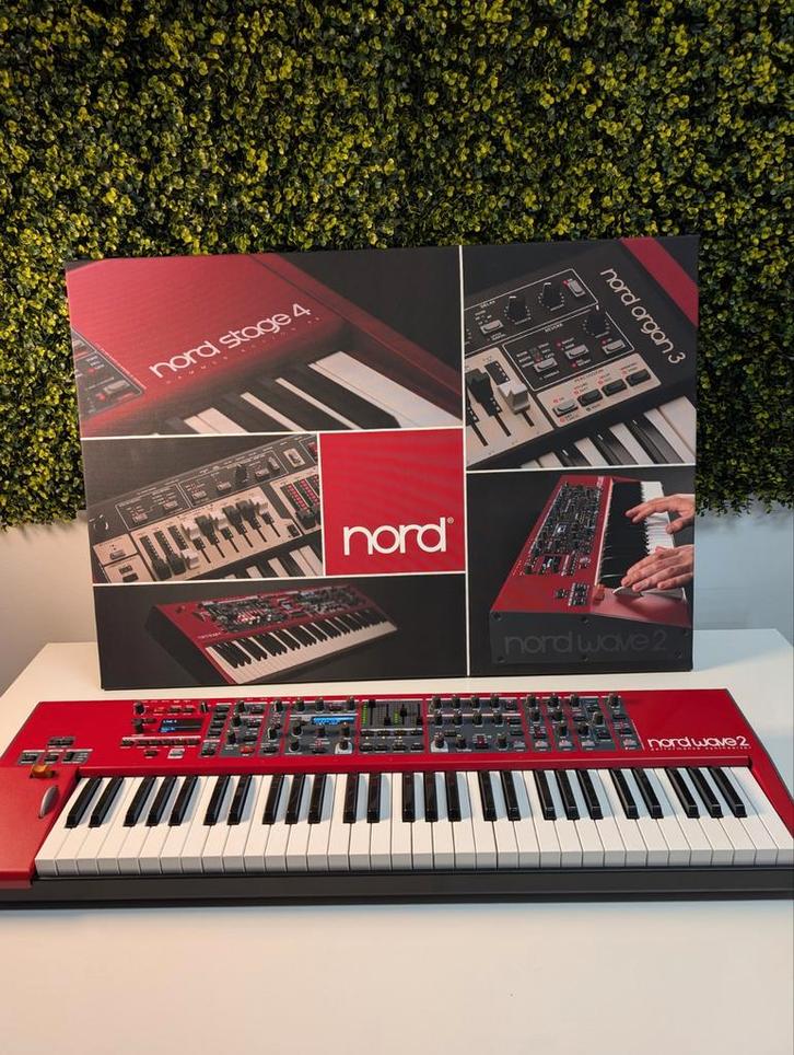 Prosq Music, Crazy Oktober deal! - Nord Wave 2 Synthesizer, Muziek en Instrumenten, Synthesizers, Zo goed als nieuw, 61 toetsen