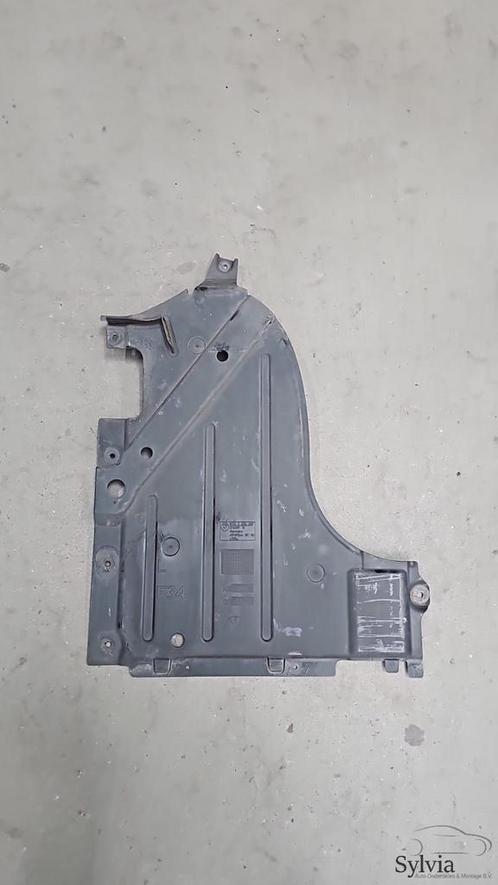 Bodemplaat onderplaat  rechts BMW  3 serie F34  GT 517172762, Auto-onderdelen, Carrosserie en Plaatwerk, BMW, Gebruikt, Ophalen of Verzenden