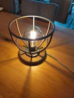 Mooie tafellamp met bollamp, Ophalen of Verzenden, Zo goed als nieuw, Minder dan 50 cm