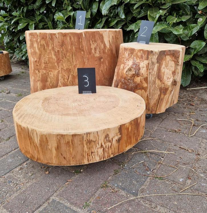 Te koop drie boomstam bijzettafel op wielen, Huis en Inrichting, Tafels | Bijzettafels, Nieuw, Rond, Minder dan 45 cm, Minder dan 55 cm