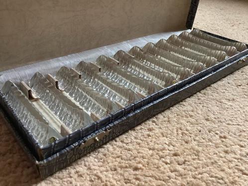 Vintage glazen messen- of bestekleggers, Antiek en Kunst, Antiek | Glas en Kristal, Ophalen