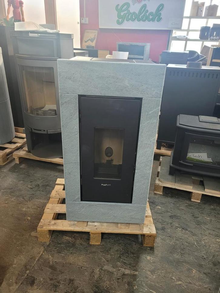 Speksteen pelletkachel met kanalisatie nieuw en demo, Huis en Inrichting, Kachels, Nieuw, Vrijstaand, Pelletkachel, Overige brandstoffen