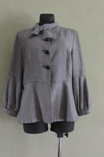 Maximille jasje 48 zwart wit beschikbaar voor biedingen