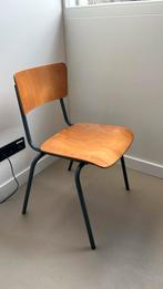 Schoolstoel, Huis en Inrichting, Stoelen, Ophalen, Gebruikt, Bruin, Eén
