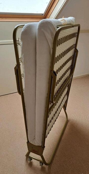 Retro Homa automatic vouwbed/ logeerbed, 190x72x35 cm beschikbaar voor biedingen