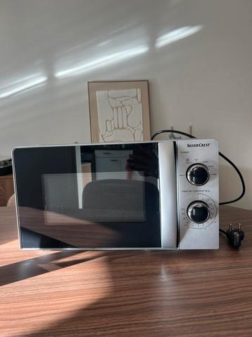 Compacte Silvercrest Magnetron 17 liter – werkt perfect! beschikbaar voor biedingen