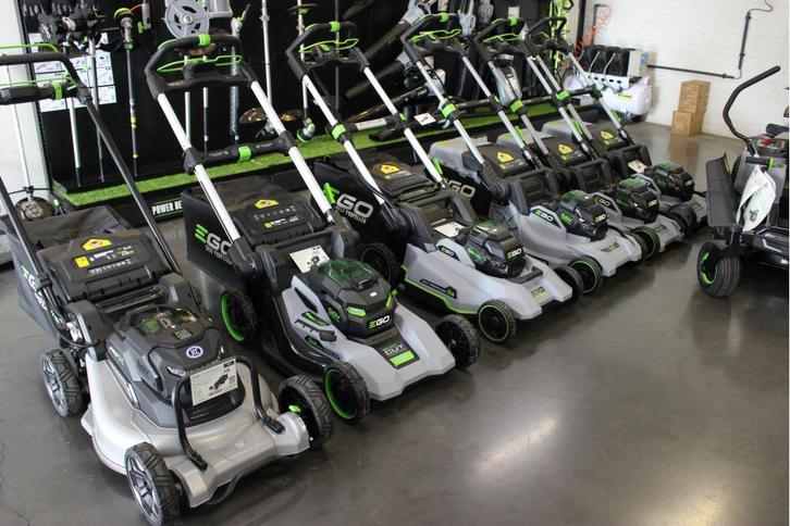 JCC aanbieding: de EGO accu grasmaaier, Tuin en Terras, Grasmaaiers, Nieuw, Accu-grasmaaier, 40 t/m 49 cm, Elektrische starter