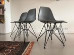 Vitra eames side stoelen moss grey en dsr zwart, Ophalen of Verzenden, Zo goed als nieuw, Vier, X