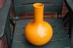 Chinese Yellow Poly-Chromed vase 33 CM, Antiek en Kunst, Antiek | Porselein, Ophalen of Verzenden