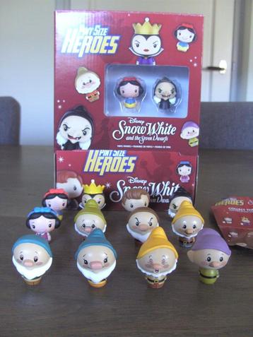Sneeuwwitje complete set Funko Pint Size Heroes beschikbaar voor biedingen