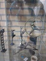 Beeldjes van bronds, Ophalen