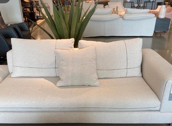 2-3 persoons gebroken wit bank te koop, Huis en Inrichting, Banken | Bankstellen, Zo goed als nieuw, Hoekbank, 150 tot 200 cm