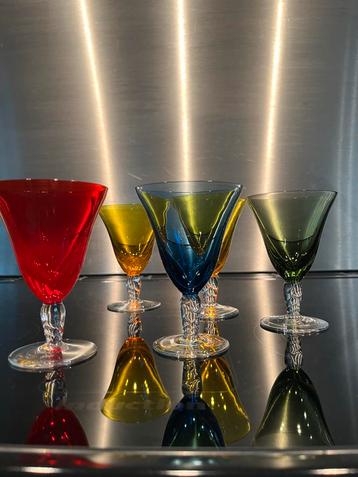 Vintage Set Wijnglazen - Rood, Geel, Blauw, Groen beschikbaar voor biedingen