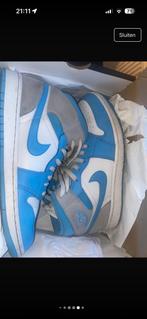Nike Air Jordan 1 Mid SE, University Blue Grey., Kleding | Heren, Schoenen, Ophalen of Verzenden, Zo goed als nieuw, Blauw