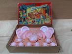 047 Kinderservies en Dienblad +/- 70 jaar oud, Ophalen of Verzenden