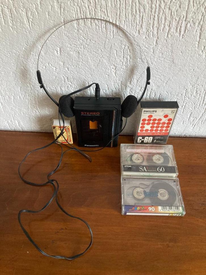 Vintage Panasonic walkman met koptelefoontje & 3 bandjes '80, Audio, Tv en Foto, Walkmans, Discmans en Minidiscspelers, Walkman