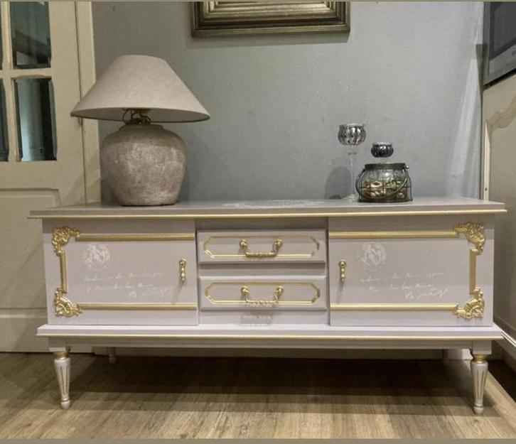 Gerestylde commode/tv meubel - Taupe Roze, Huis en Inrichting, Kasten | Dressoirs, Gebruikt, 100 tot 150 cm, 25 tot 50 cm, Met lade(s)