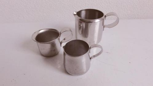 Kannetjes, melkkannetjes klein stainless steel, 5 stuks, Antiek en Kunst, Curiosa en Brocante, Ophalen of Verzenden