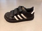 Stoere adidas superstar in het zwart maat 27, Kinderen en Baby's, Kinderkleding | Schoenen en Sokken, Schoenen, Gebruikt, Ophalen