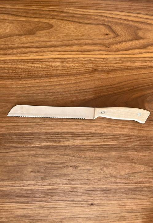 Broodmes met houten handvat – gekarteld lemmet, Huis en Inrichting, Keuken | Bestek, Zo goed als nieuw, Ophalen of Verzenden