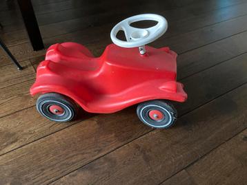 Stevige loopauto beschikbaar voor biedingen