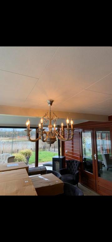 Lampen beschikbaar voor biedingen