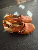 Klompjes Calou Stockholm maat 37, Kleding | Dames, Schoenen, Bruin, Zo goed als nieuw, Calou Stockholm, Sandalen of Muiltjes