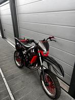 Motorhispania RYZ 70cc (Gele Plaat), Ophalen, 6 versnellingen, Maximaal 45 km/u, 70 cc